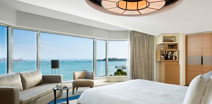 executive-corner-bosphorus-view-room-bedroom-2-min-2