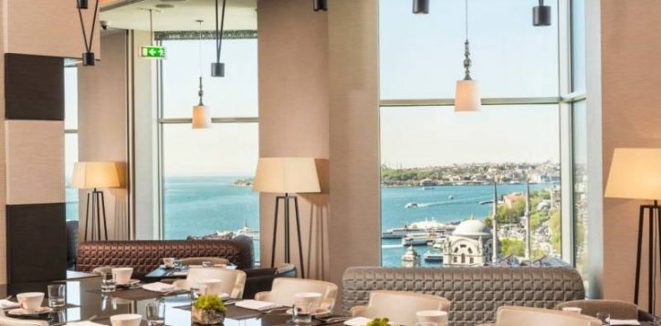 executive-lounge-13
